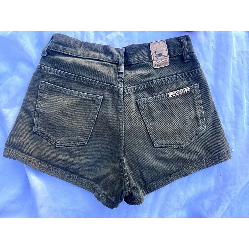 Vintage 1990s “ Look Trend 1977 “Olive Green Denim Shorts Long Lasting Material